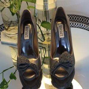 Badgley Mischka Women’s Vonda Pump🤍